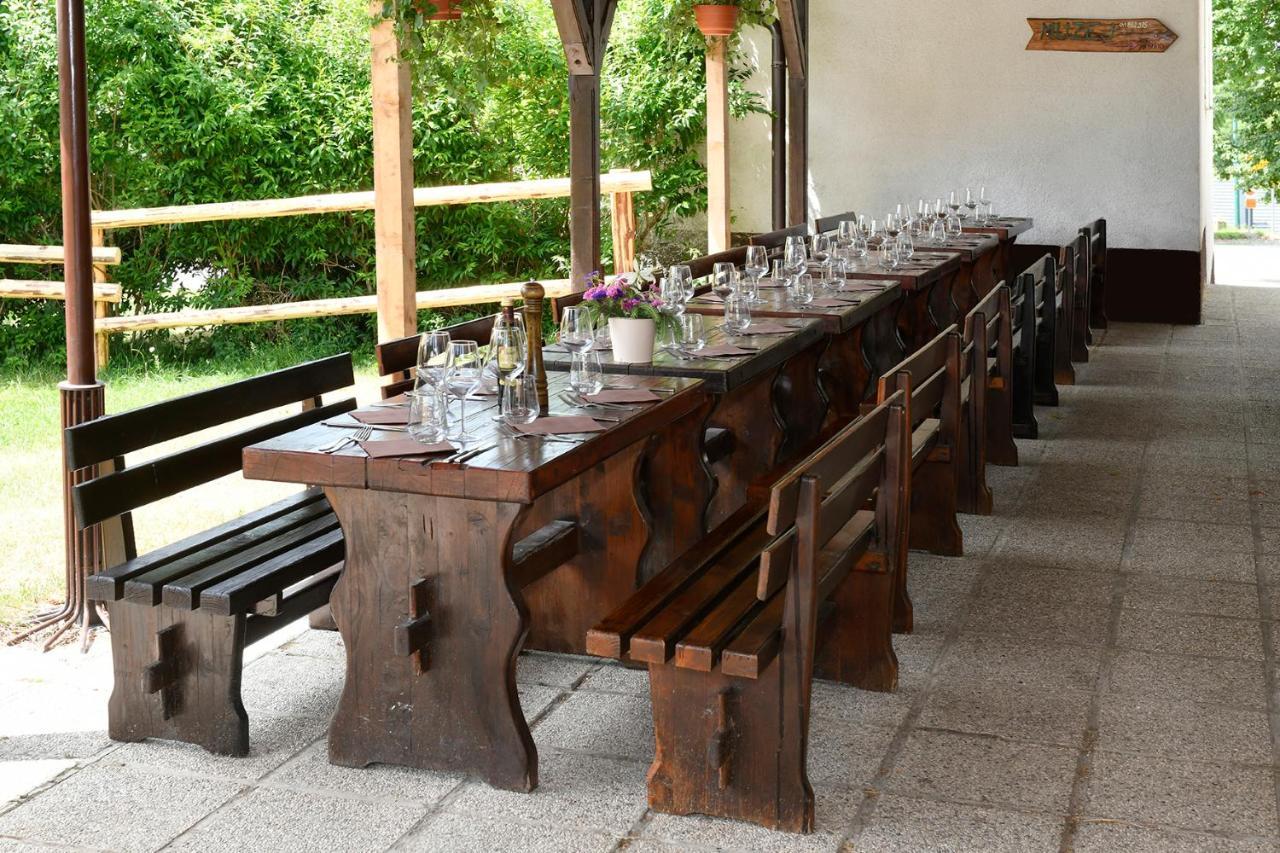 Gostilna Lokve Bed and Breakfast Exteriör bild